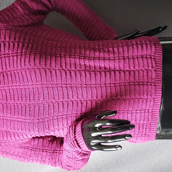 Aiko textured aline pullover sweater, magenta - Picture 4 of 6